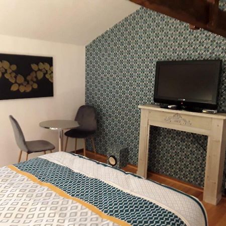 Chambre Sergeanne Doulezon Exterior photo